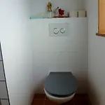 Bed In Boat Отель Амстердам