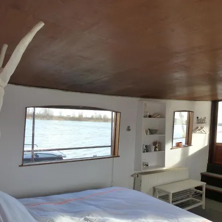 Bed In Boat