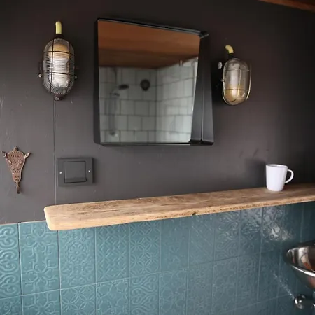 Bed In Boat ホテル アムステルダム