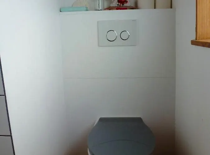 Bed In Boat Hotel Amsterdam